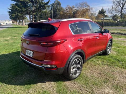 2019 Kia Sportage - Thumbnail