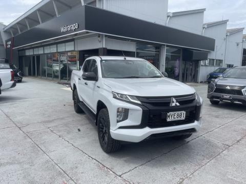 2020 Mitsubishi Triton - Thumbnail