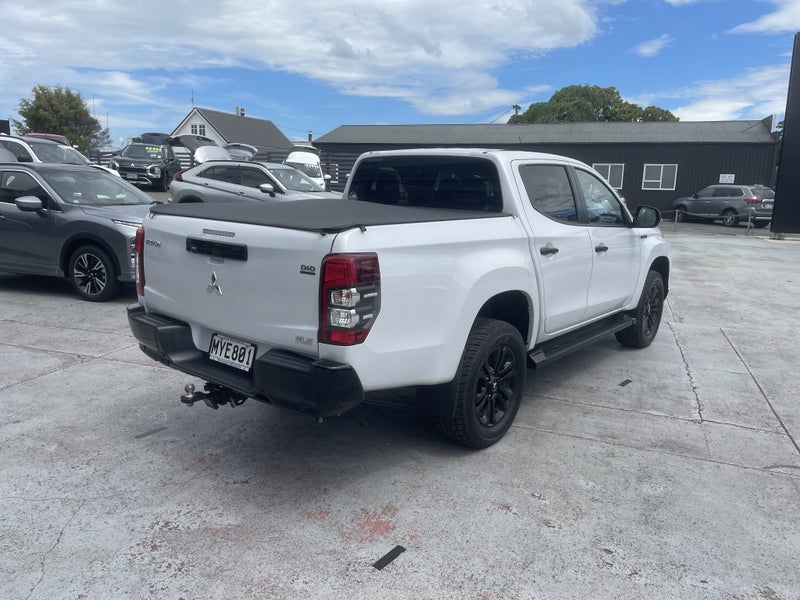 2020 Mitsubishi Triton