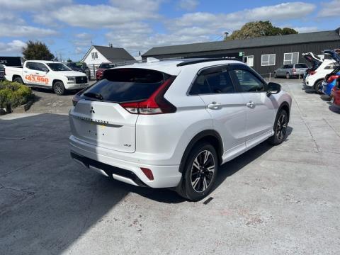 2024 Mitsubishi Eclipse Cross - Thumbnail